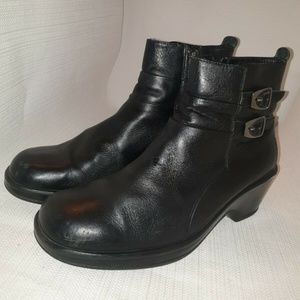 Black Dansko leather side buckle boots EU size 41 (US 10-10.5)